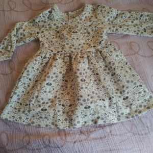 Gray and white thick dress